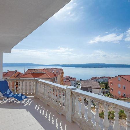 Stunning Apartment In Crikvenica With Wifi Eksteriør billede