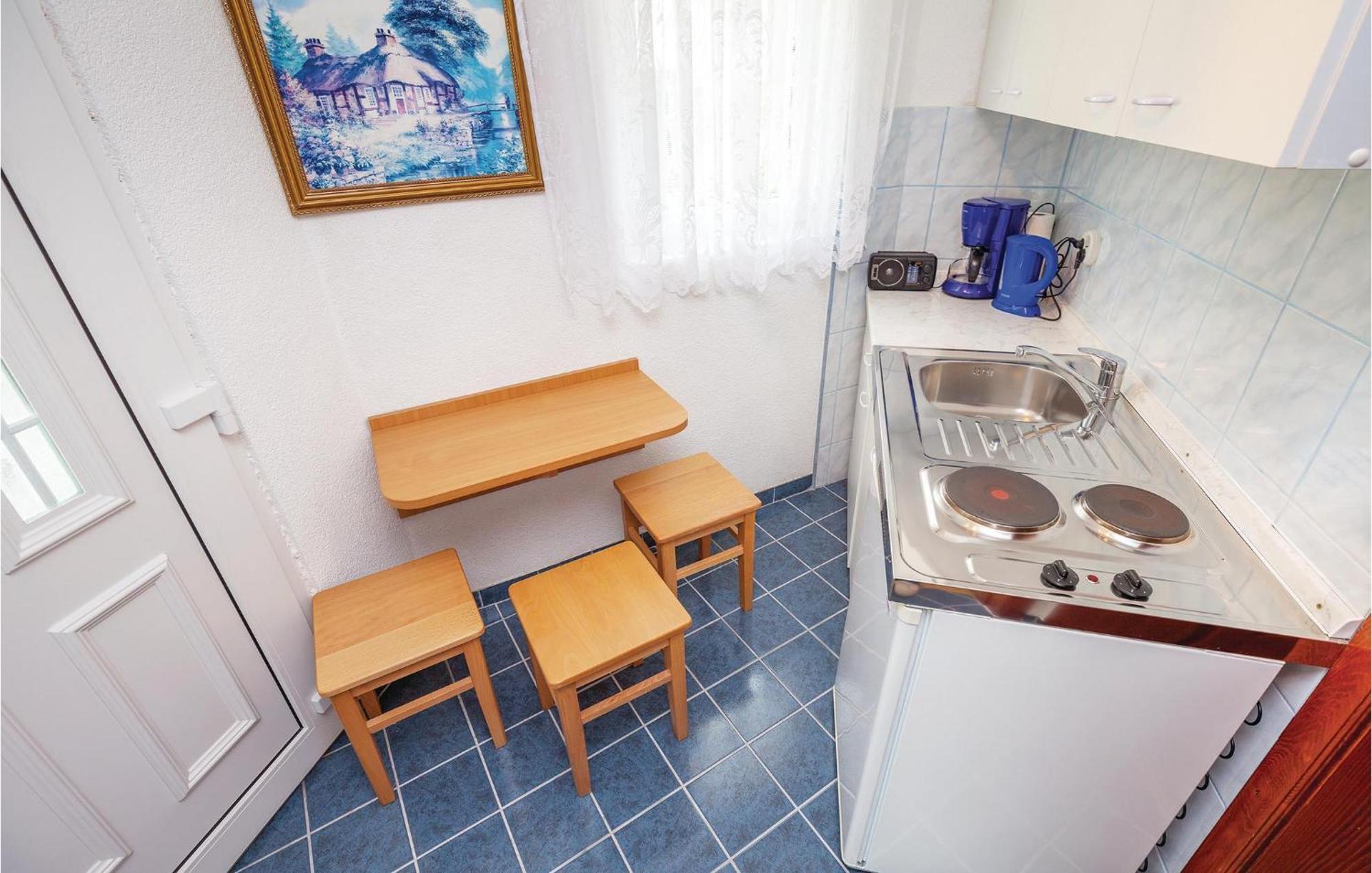 Stunning Apartment In Crikvenica With Wifi Eksteriør billede