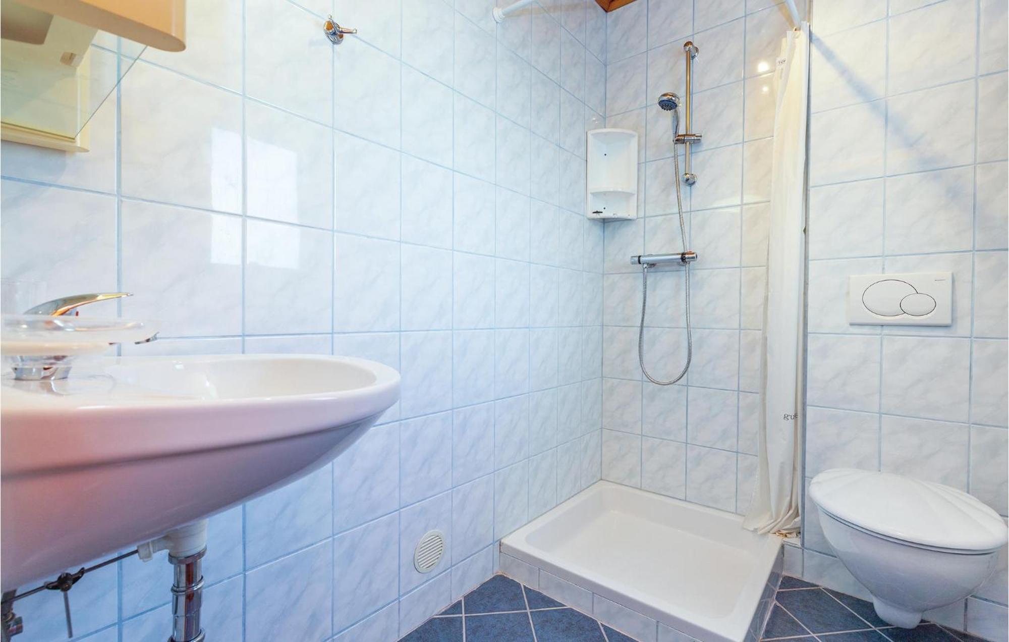 Stunning Apartment In Crikvenica With Wifi Eksteriør billede