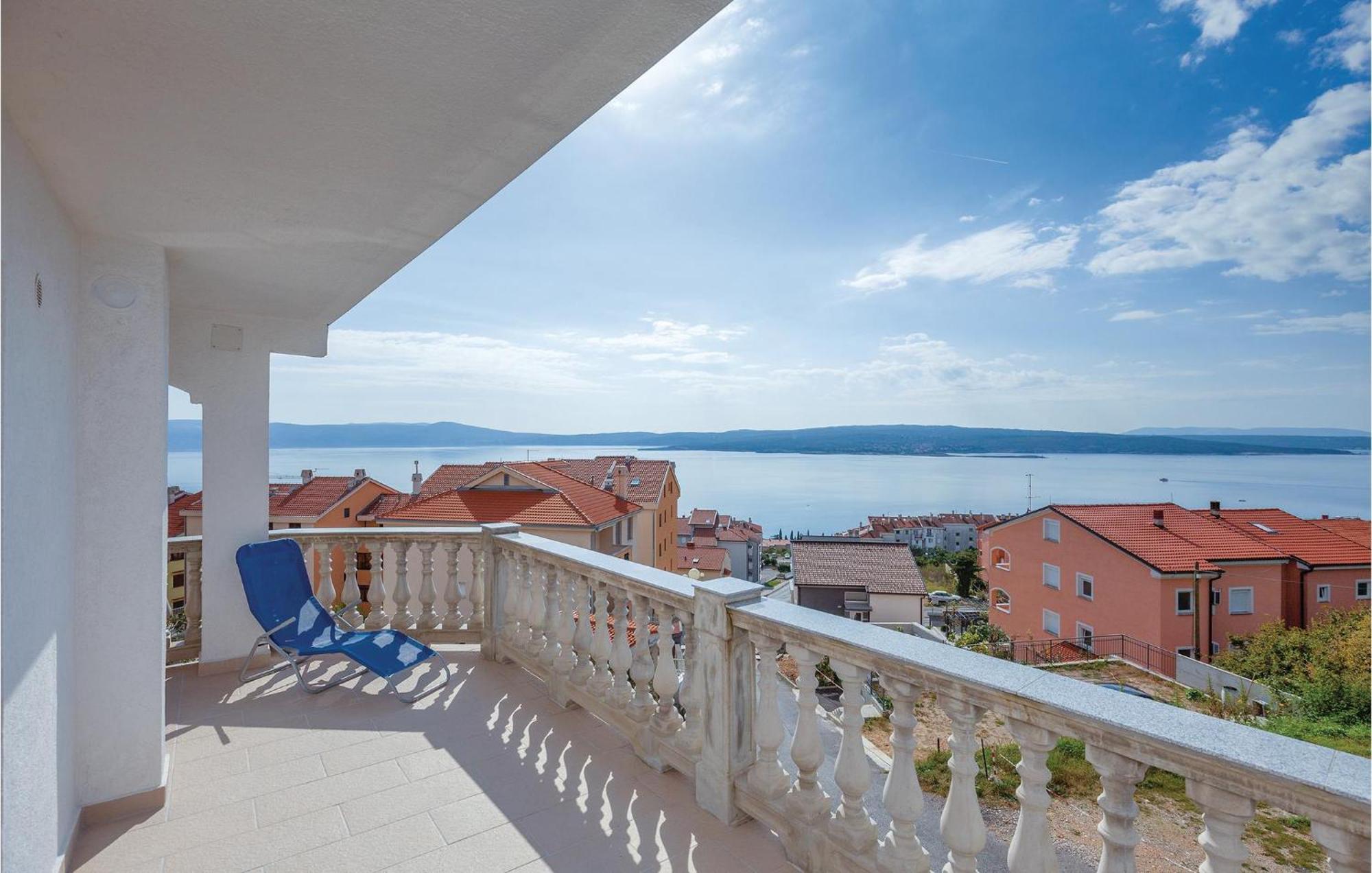 Stunning Apartment In Crikvenica With Wifi Eksteriør billede